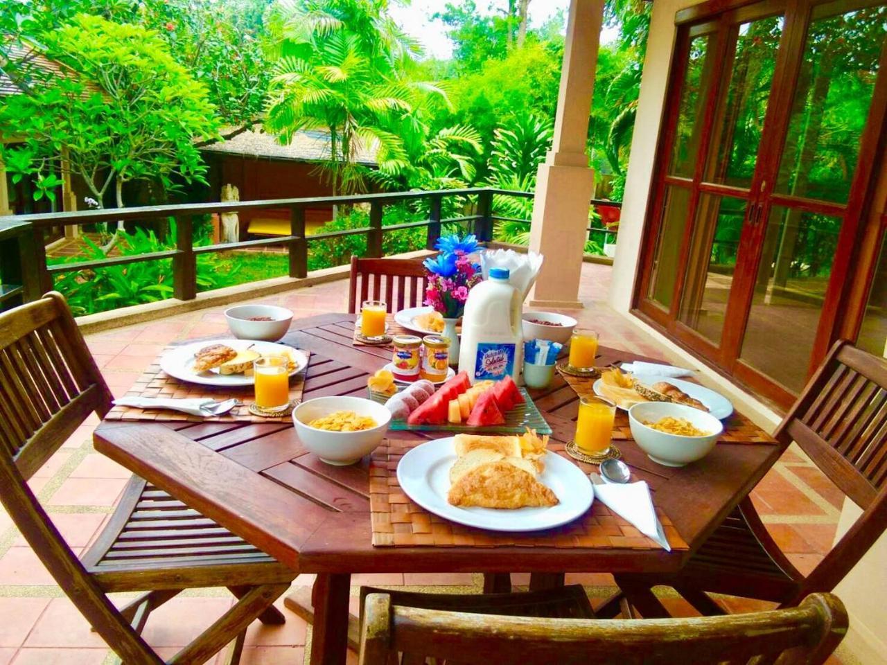 Villa Yao Yai Choeng Mon エクステリア 写真